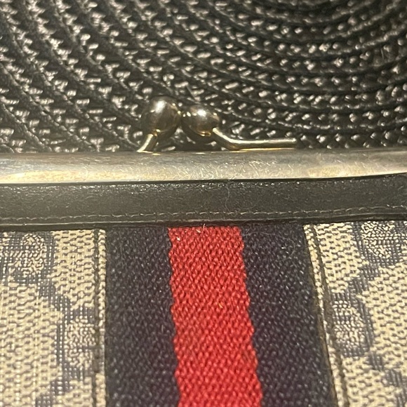 Vintage Gucci navy GG coin purse. - Picture 8 of 8